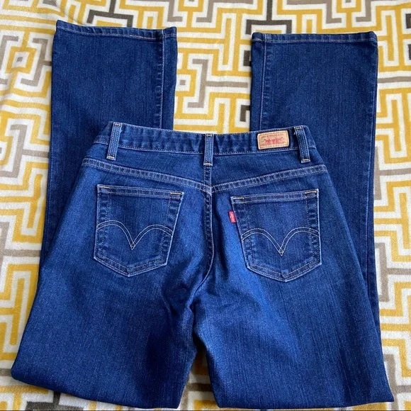 Levi’s Jeans Blue Juniors Womens 7 Large - Picture 2 of 7